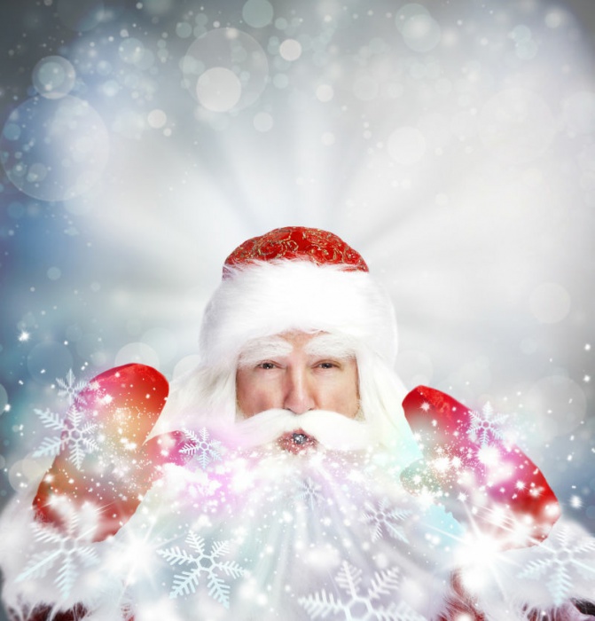 Дед Мороз выходит в онлайн 0+